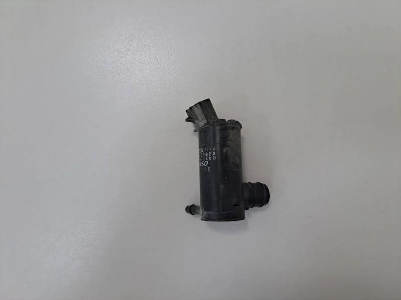 Насос омывателя Toyota Camry (XV30) 2001-2006