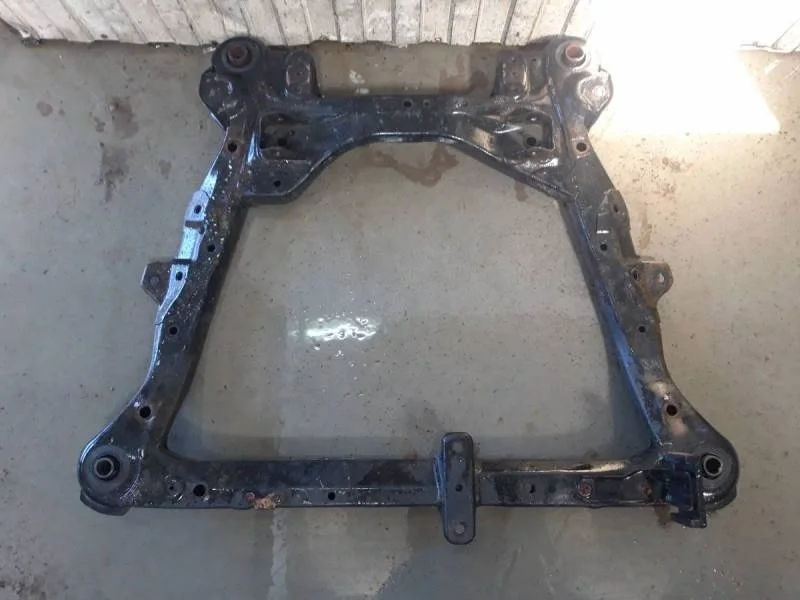 Балка подмоторная Toyota Camry (XV30) 2001-2006