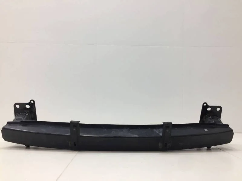 Усилитель переднего бампера Skoda Fabia (5J) 2007-2014