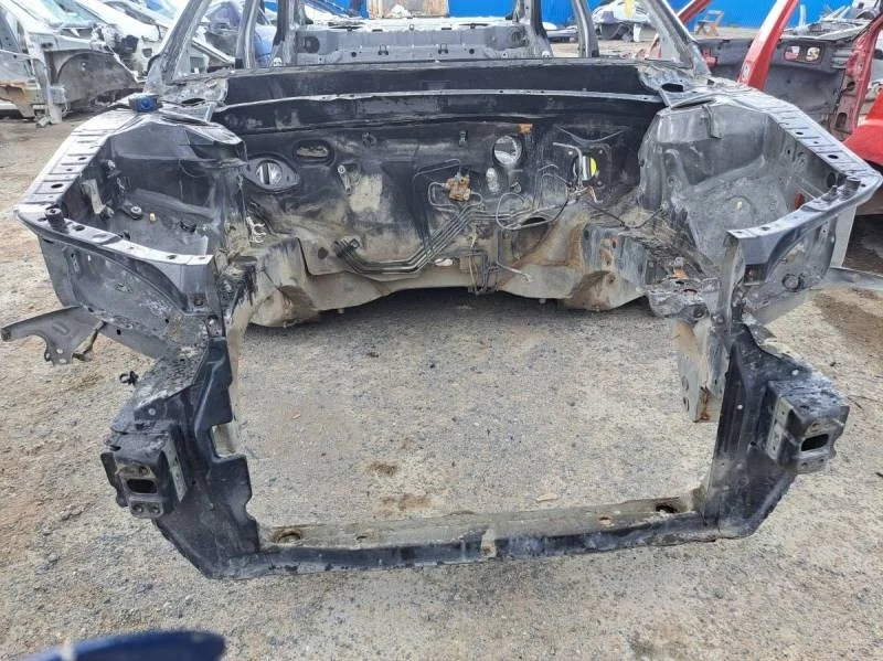 Панель передняя Toyota Camry (XV30) 2001-2006