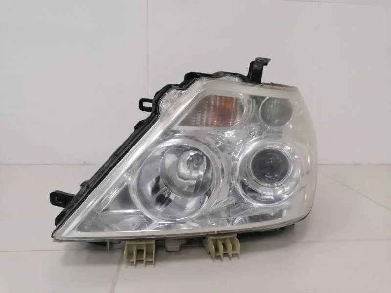 Фара левая Nissan Patrol (Y62) 2010>