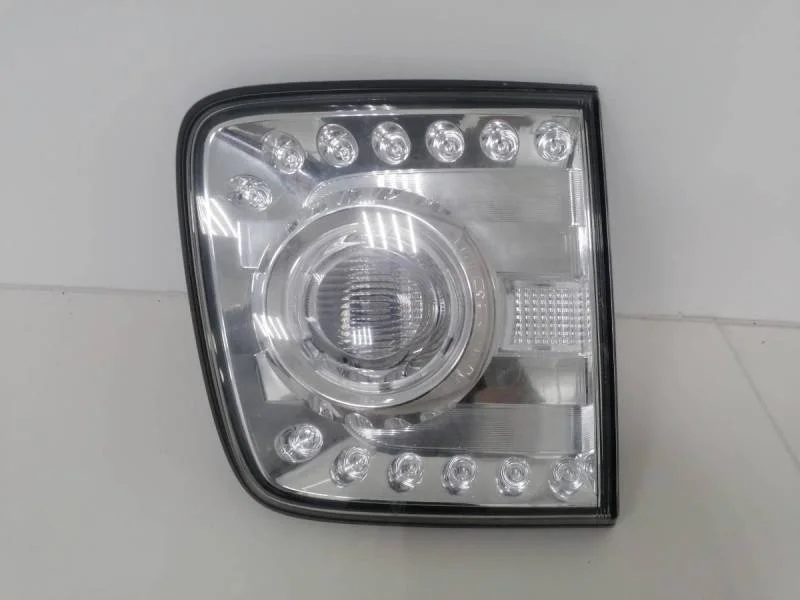 Фонарь задний внутренний левый Nissan Patrol (Y62) 2010>