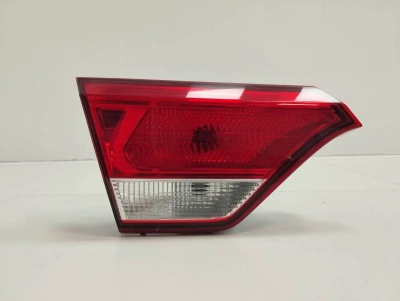 Фонарь задний внутренний левый Kia Rio 4 (FB) 2017>
