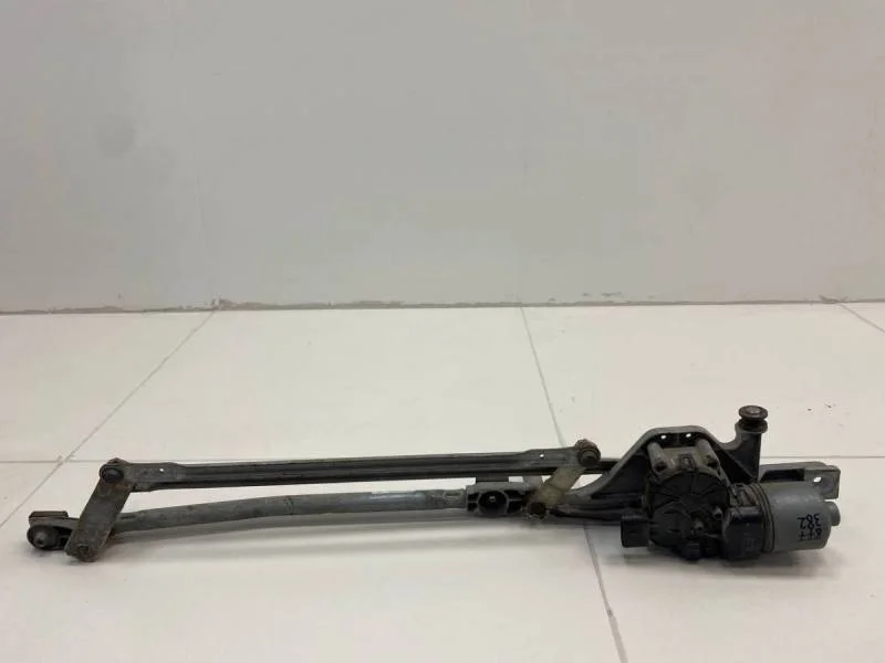 Трапеция стеклоочистителей Ford Focus 2 (DB) 2008-2011