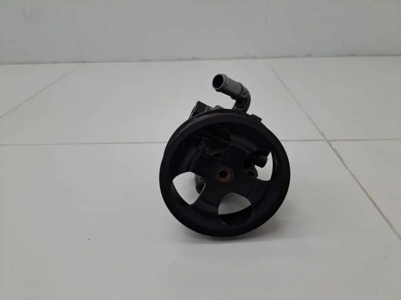 Насос гидроусилителя (электрогидроусилитель, ЭГУР) Land Rover Discovery 3 2004-2009