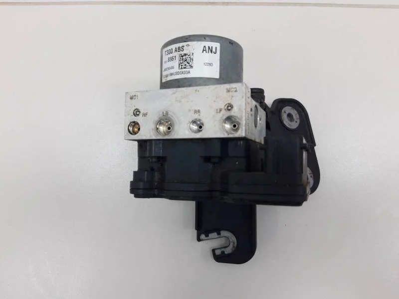 Блок ABS (насос) Chevrolet Aveo T300 2011>