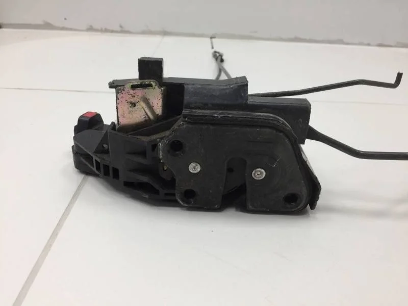 Замок двери передней левой Hyundai Elantra (XD) 2000-2005