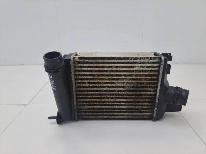 Интеркулер Renault Duster 2012>