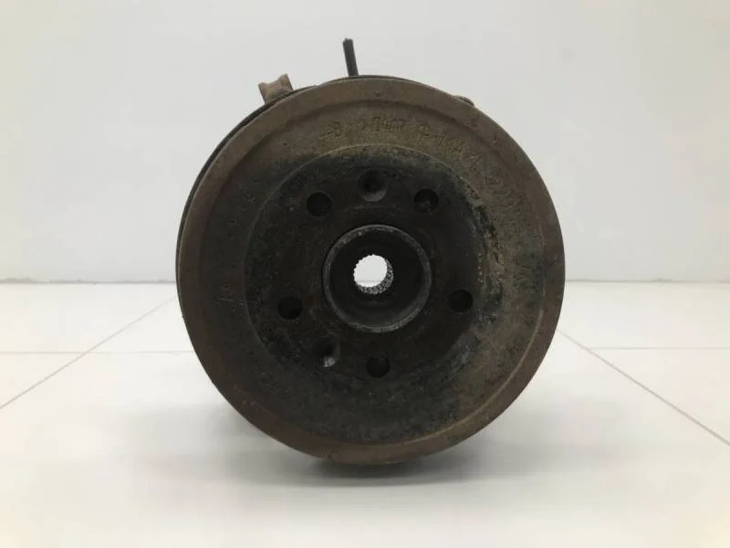 Кулак поворотный задний правый Renault Duster 2012>