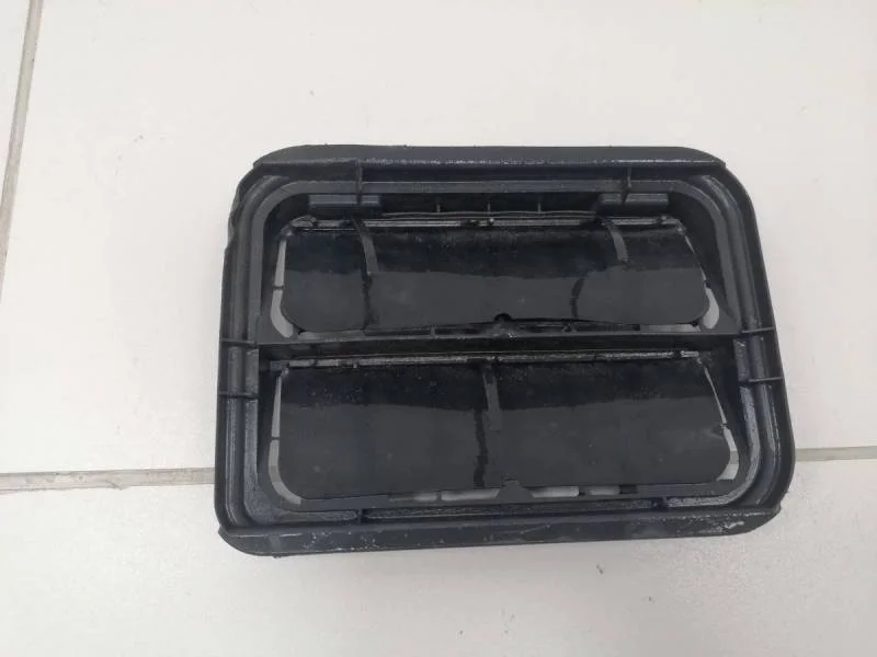 Решетка вентиляционная Renault Duster 2012>