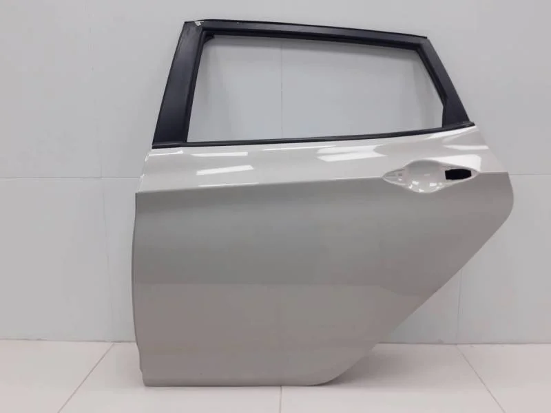 Дверь задняя левая Hyundai Solaris 2010-2017