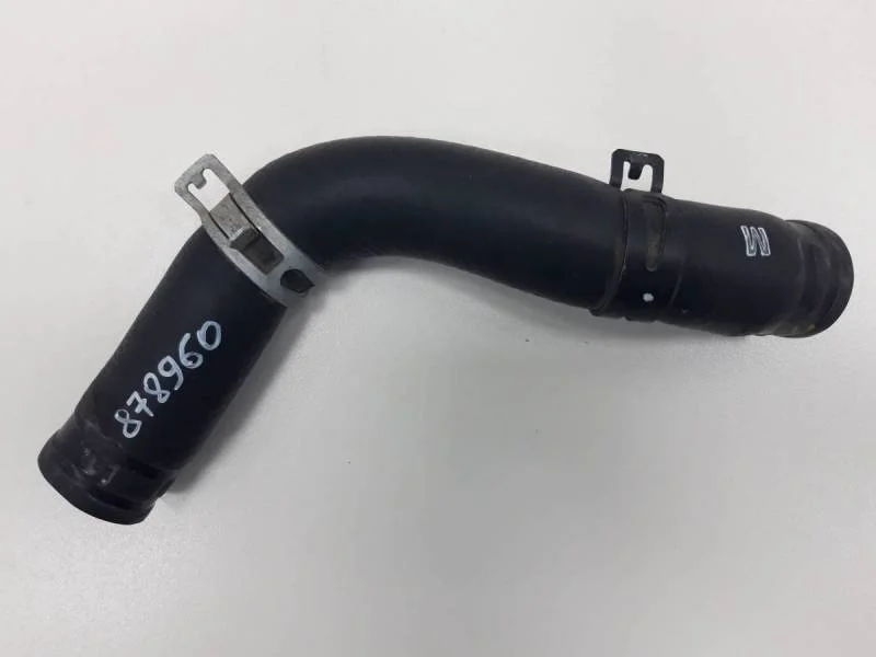 Патрубок радиатора охлаждения Hyundai Solaris 2010-2017