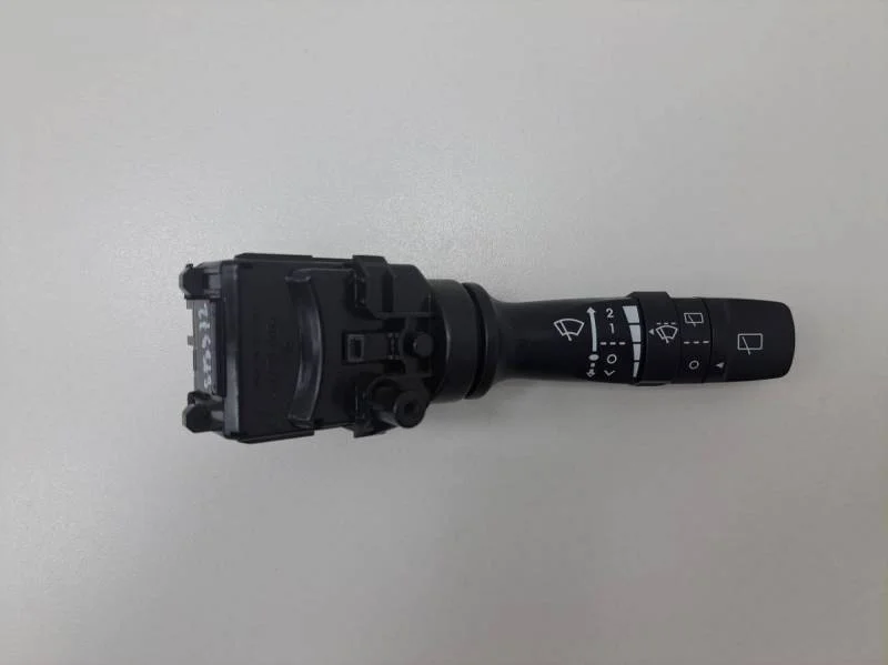 Переключатель стеклоочистителей Hyundai Solaris 2010-2017