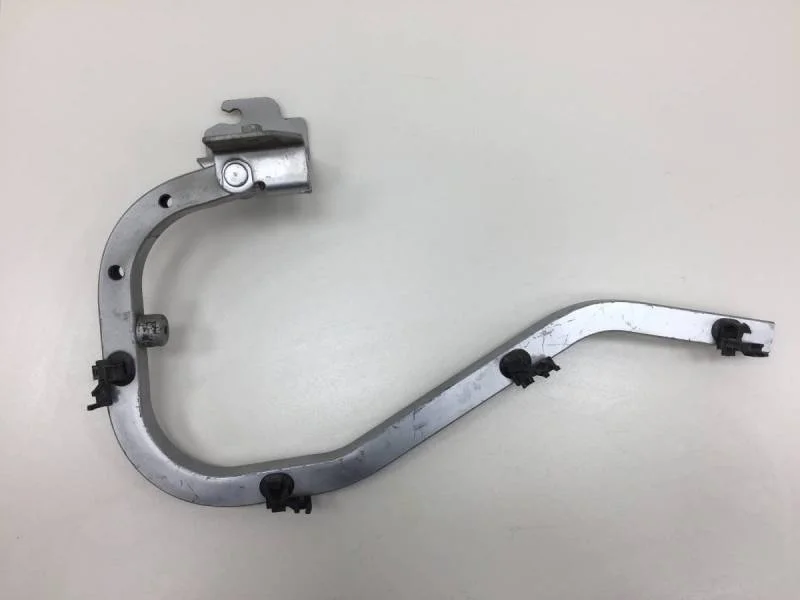 Петля крышки багажника Mitsubishi Lancer 9  (CS/Classic) 2000-2011