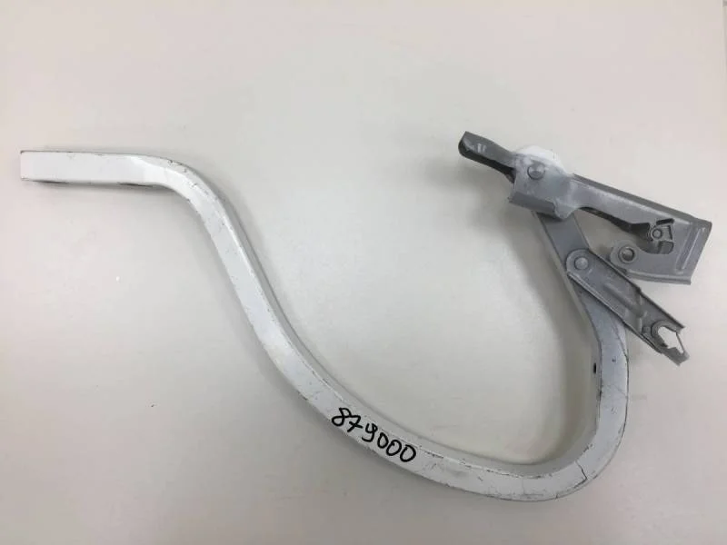 Петля крышки багажника Chevrolet Aveo T300 2011>