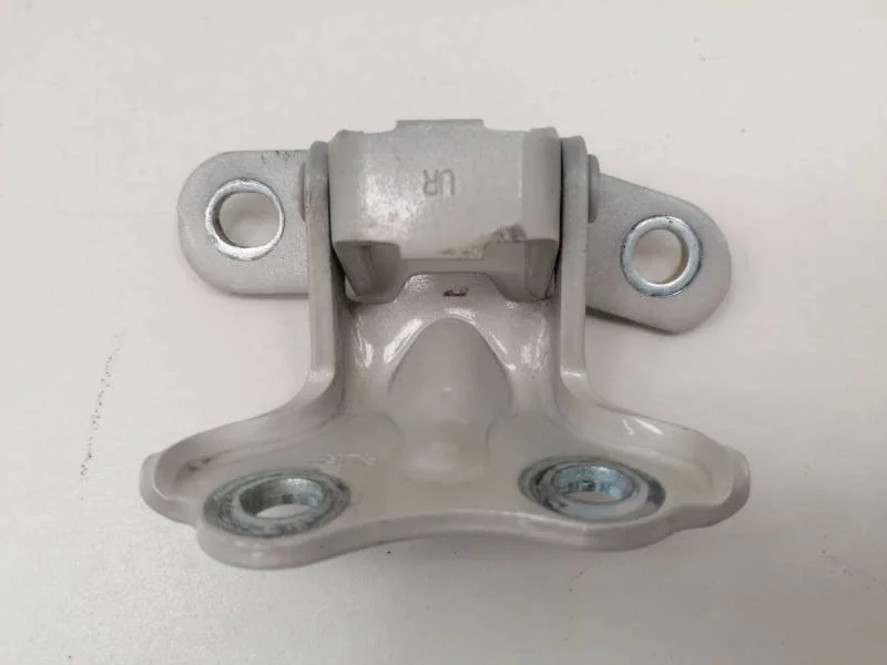 Петля двери задней правой верхняя Hyundai Solaris 2010-2017