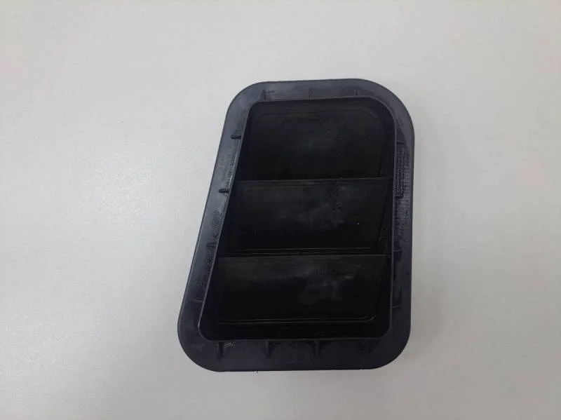 Решетка вентиляционная Hyundai Solaris 2010-2017