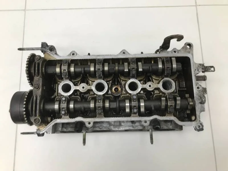 Головка блока цилиндров Toyota Corolla E120 2001-2007
