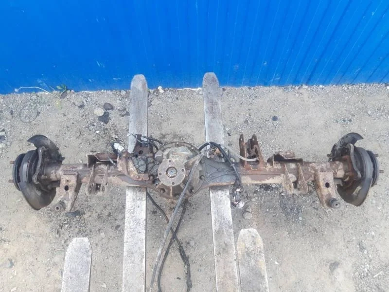 Мост задний Toyota Land Cruiser (J100) 1998-2007