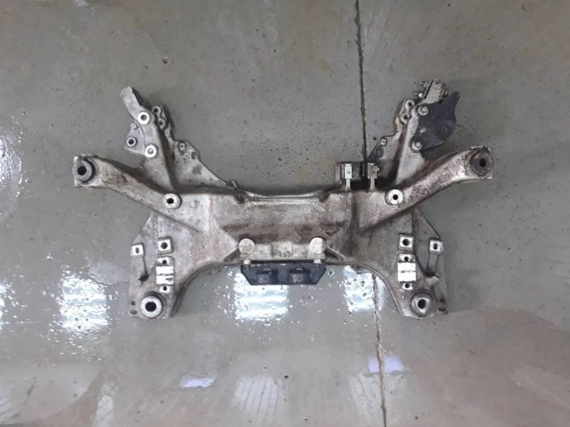 Балка подмоторная Peugeot 407 2004-2010