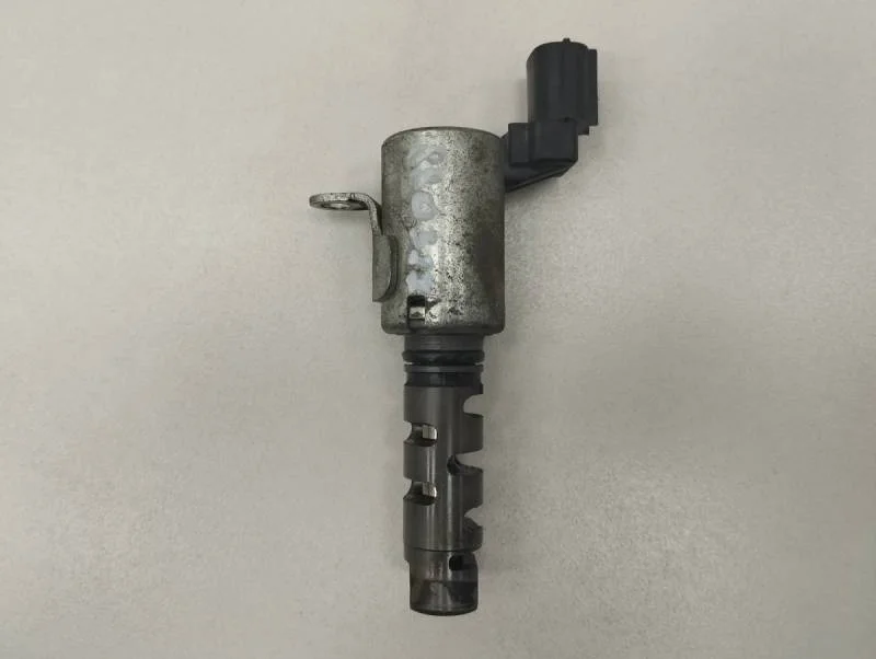 Клапан электромагн. изменения фаз ГРМ Lexus RX 300/330/350/400h (XU30) 2003-2009