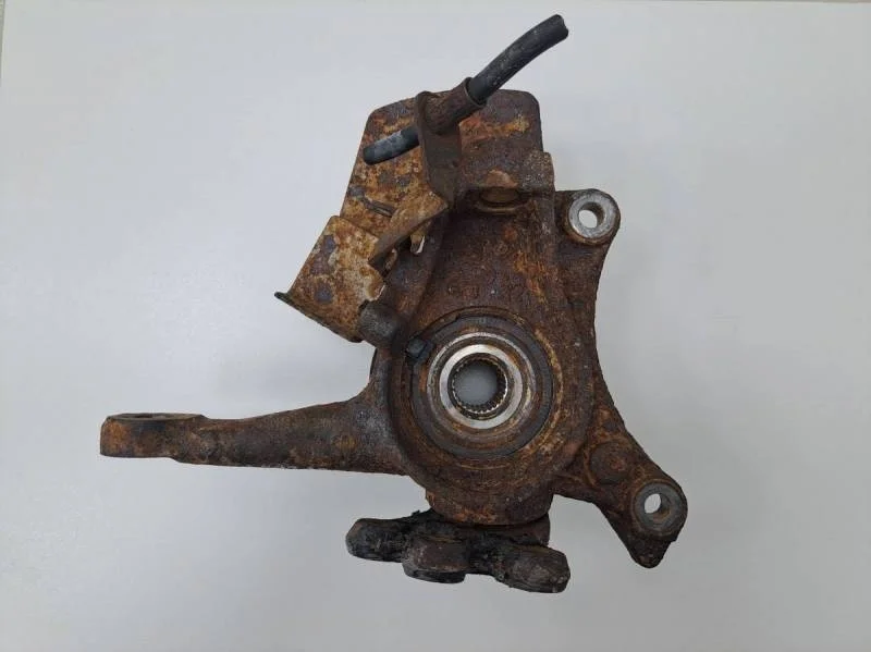 Кулак поворотный передний левый Peugeot 407 2004-2010