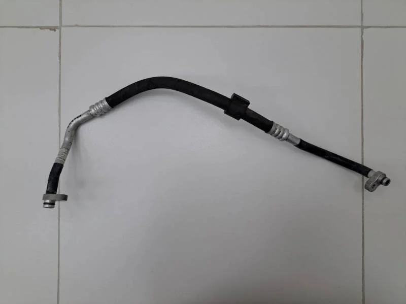 Трубка кондиционера Audi A8 (D4) 2010-2017