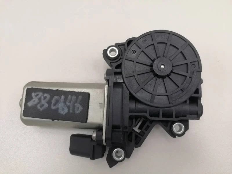 Активатор замка двери Audi A8 (D4) 2010-2017