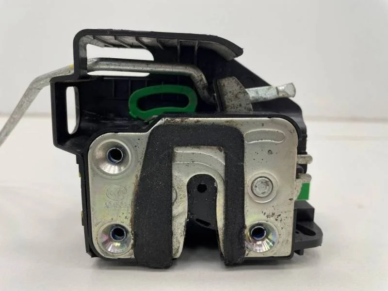 Замок двери передней правой Hyundai Solaris 2010-2017