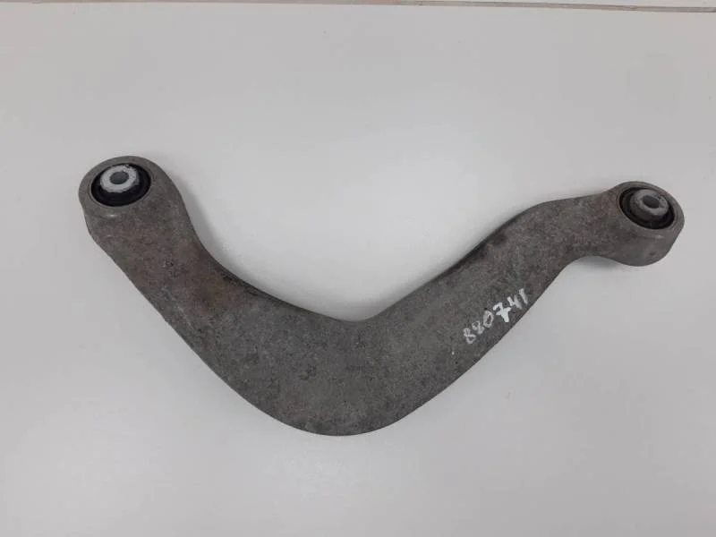 Рычаг задний верхний левый Audi A8 (D4) 2010-2017