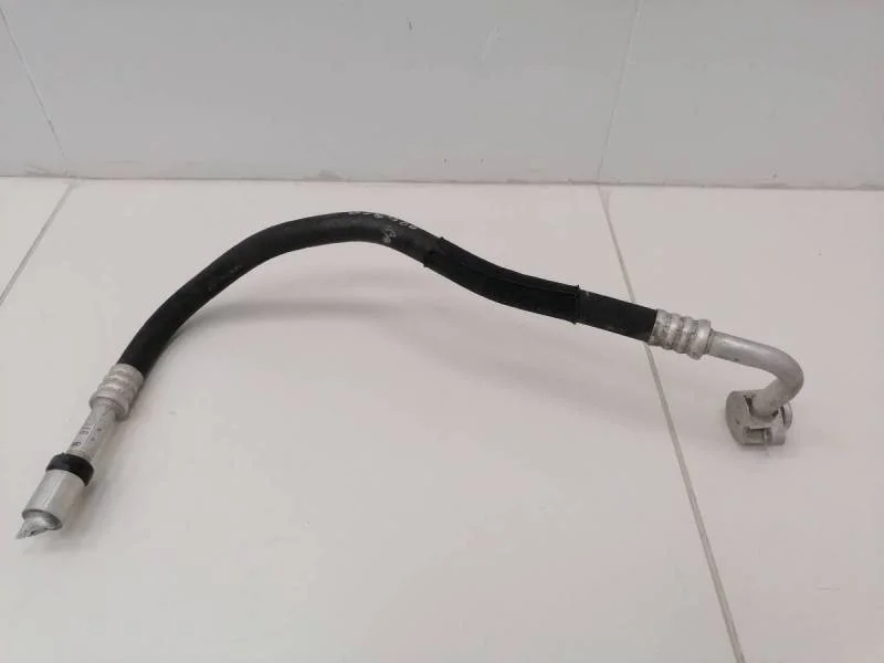 Трубка кондиционера Audi A8 (D4) 2010-2017