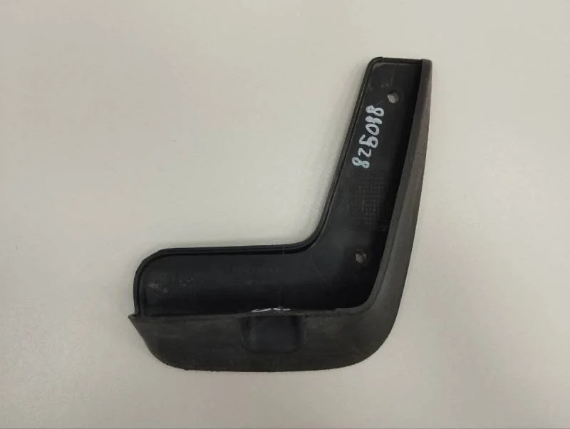 Брызговик задний правый Hyundai Solaris 2010-2017