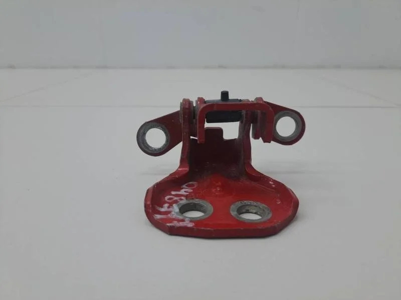 Петля двери задней правой нижняя Ford Fusion (JU) 2002-2012