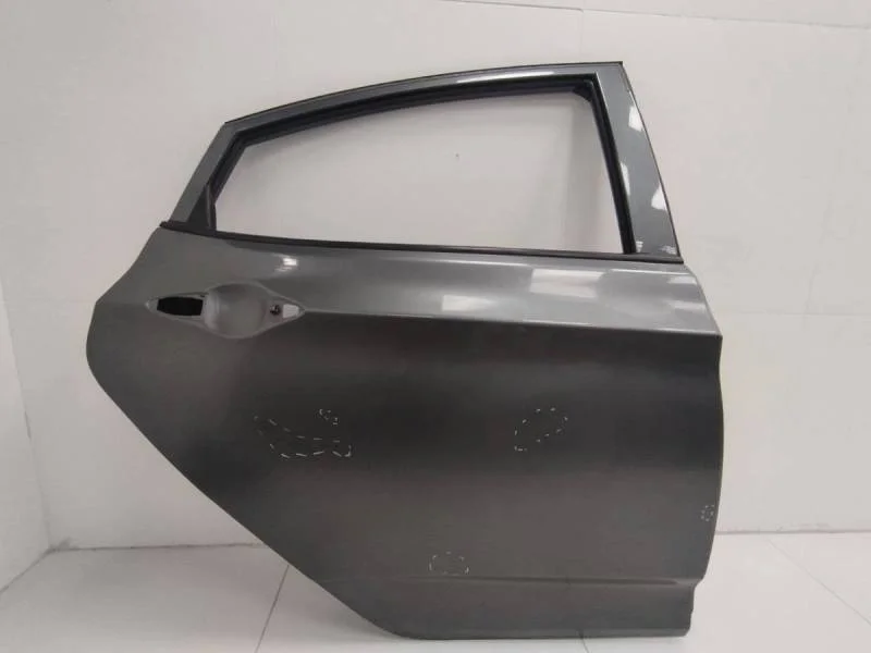 Дверь задняя правая Hyundai Solaris 2010-2017