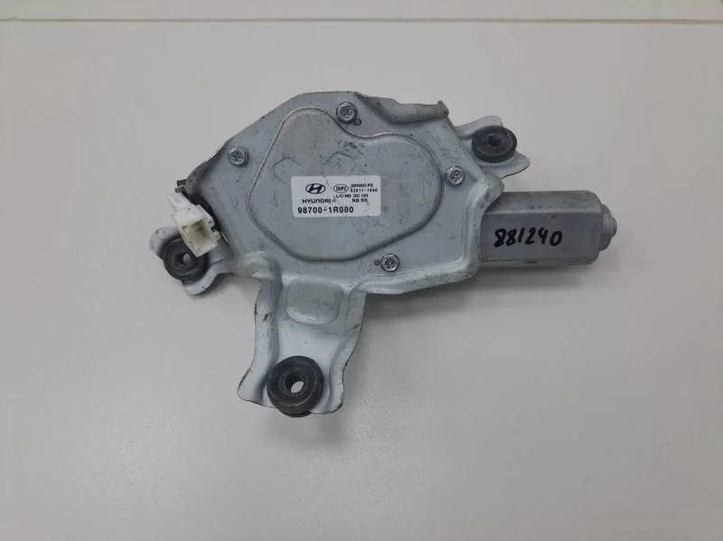 Моторчик стеклоочистителя задний Hyundai Solaris 2010-2017