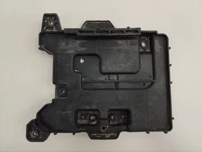 Крепление АКБ (корпус / подставка) Hyundai Solaris 2010-2017