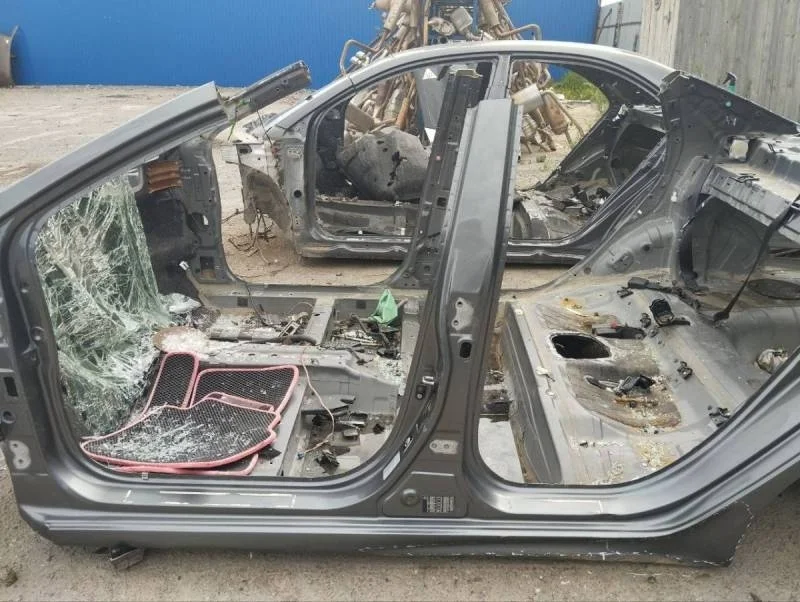 Порог со стойкой левый Hyundai Solaris 2010-2017