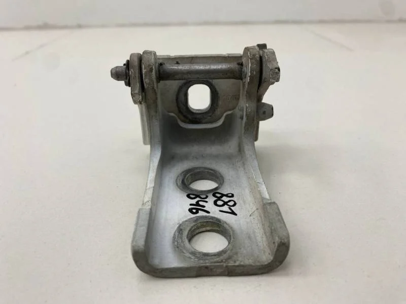 Петля двери передней левой верхняя Citroen C4 2011>