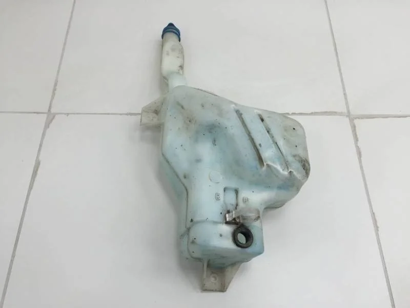 Бачок омывателя лобового стекла Suzuki SX4 2006-2013