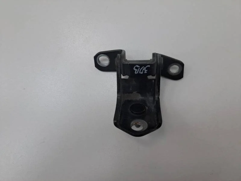 Петля двери задней правой верхняя Mazda CX-7 (ER) 2006-2012