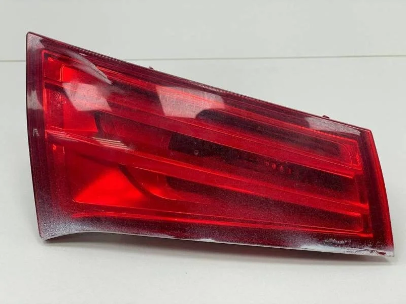 Фонарь задний внутренний левый Citroen C4 2011>