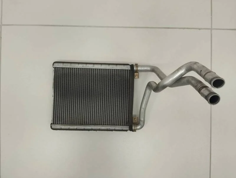 Радиатор отопителя Toyota Corolla E120 2001-2007