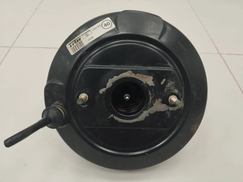 Усилитель тормозов вакуумный Toyota Corolla E120 2001-2007