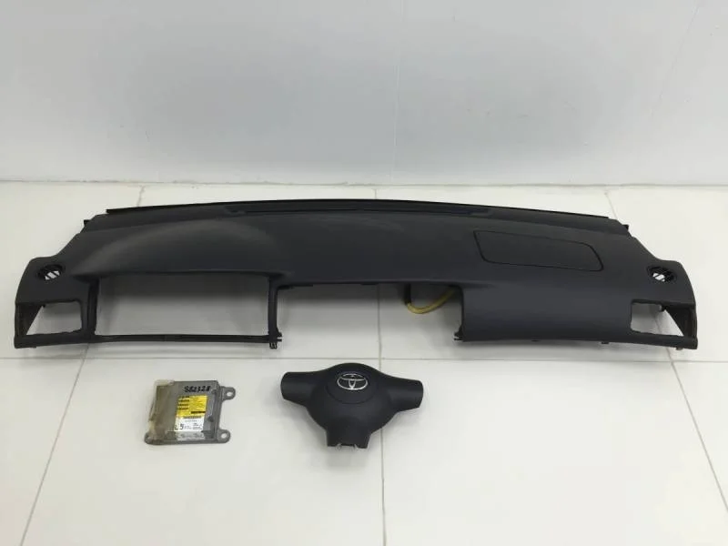 Подушка безопасности (комплект) Toyota Corolla E120 2001-2007