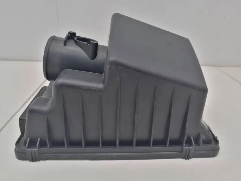 Крышка воздушного фильтра Mazda CX-7 (ER) 2006-2012