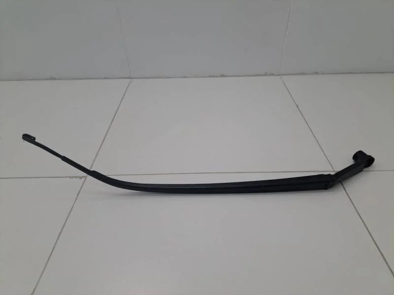 Поводок стеклоочистителя передний правый Mazda CX-7 (ER) 2006-2012