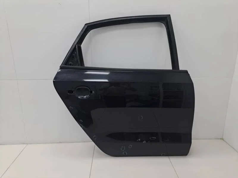 Дверь задняя правая Volkswagen Polo (Sed RUS) 2011>