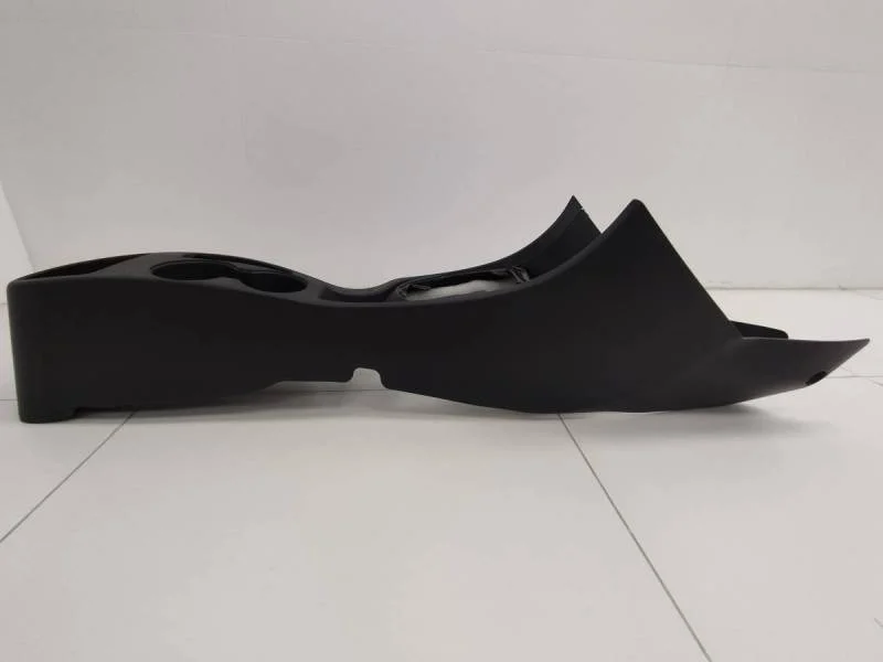 Консоль центральная Hyundai Solaris 2010-2017