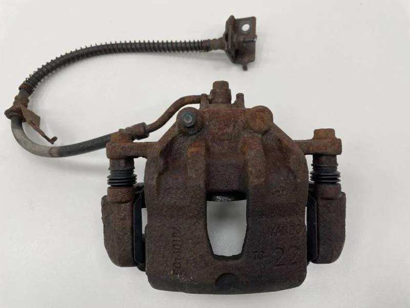 Суппорт передний правый Hyundai Solaris 2010-2017