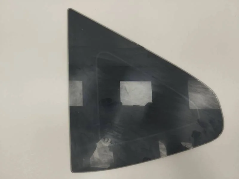 Стекло кузовное глухое левое Nissan Qashqai (J10) 2006-2013